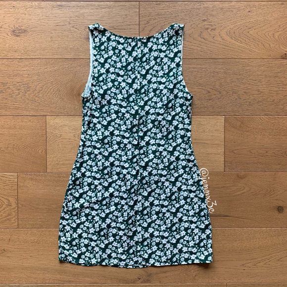 ❌[SOLD]❌Reformation Noha Dress || Cilantro - Picture 10 of 16